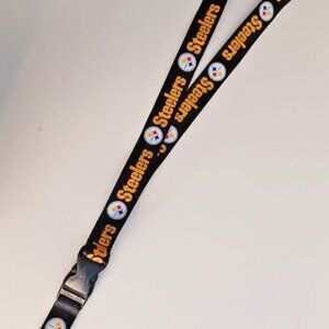 Pittsburgh Steelers NFL Black‎ Lanyard Breakaway Keychain ID Badge Hook & Loop
